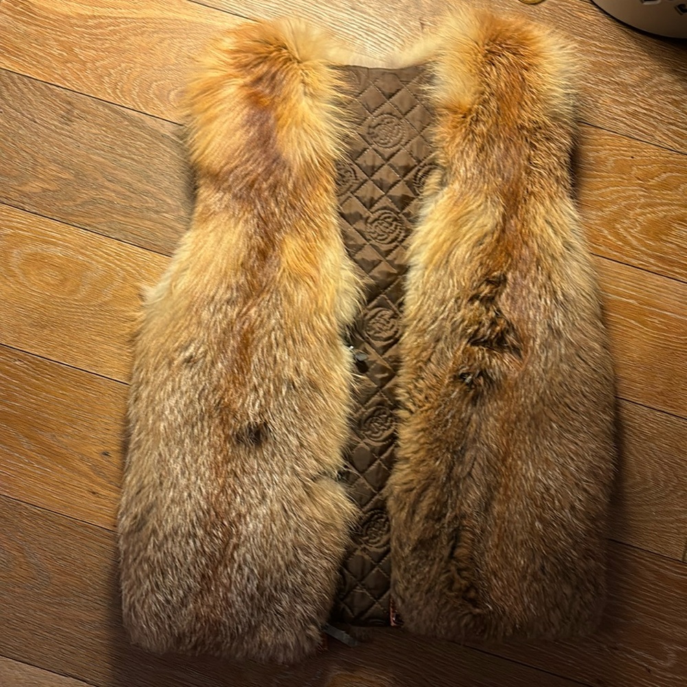 Chanel Fox vest vintage size xs
